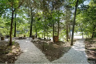 411 Cervina Beach Drive, Innsbrook, MO 63390 - Photo 37