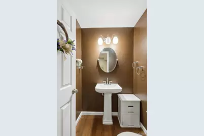 10935 Vauxhall Drive, Creve Coeur, MO 63146 - Photo 23