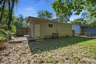 10537 Earl Drive, Saint Louis, MO 63136 - Photo 25