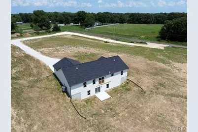 19661 Longspur Trail, Bowling Green, MO 63334 - Photo 13