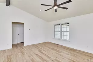 19661 Longspur Trail, Bowling Green, MO 63334 - Photo 5