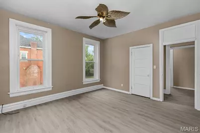 5866 Etzel Avenue, Saint Louis, MO 63112 - Photo 23