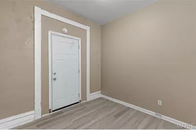 5866 Etzel Avenue, Saint Louis, MO 63112 - Photo 19