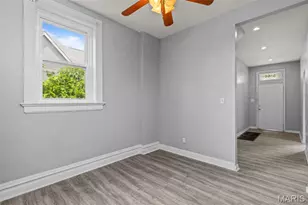 5866 Etzel Ave, Saint Louis, MO 63112 - Photo 13