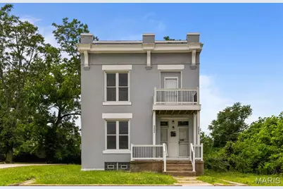 5866 Etzel Avenue, Saint Louis, MO 63112 - Photo 1