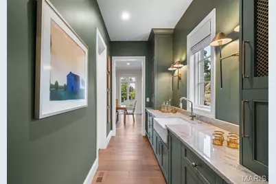321 N Forsyth Boulevard, Clayton, MO 63105 - Photo 19