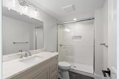 321 N Forsyth Boulevard, Clayton, MO 63105 - Photo 61