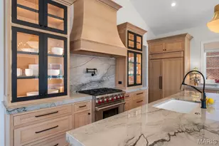 321 N Forsyth Blvd, Clayton, MO 63105 - Photo 17
