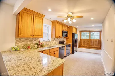 9402 Pine Avenue, Brentwood, MO 63144 - Photo 19