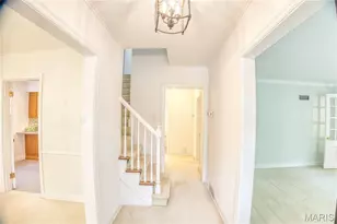 9402 Pine Ave, Brentwood, MO 63144 - Photo 7