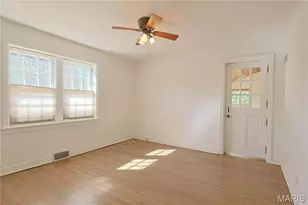 9402 Pine Ave, Brentwood, MO 63144 - Photo 25