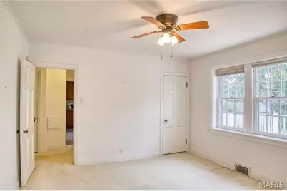 9402 Pine Avenue, Brentwood, MO 63144 - Photo 27