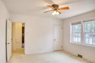 9402 Pine Ave, Brentwood, MO 63144 - Photo 27