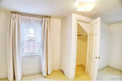 9402 Pine Avenue, Brentwood, MO 63144 - Photo 31