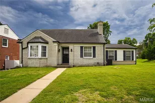 9402 Pine Ave, Brentwood, MO 63144 - Photo 1