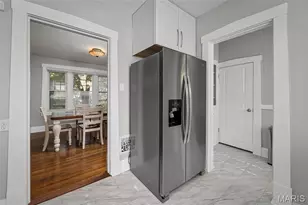 7370 Carleton Ave, University City, MO 63130 - Photo 25