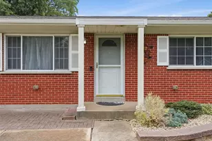 4514 Niagara Dr, Saint Louis, MO 63129 - Photo 5