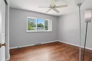 4514 Niagara Dr, Saint Louis, MO 63129 - Photo 17