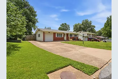 4514 Niagara Drive, Saint Louis, MO 63129 - Photo 3