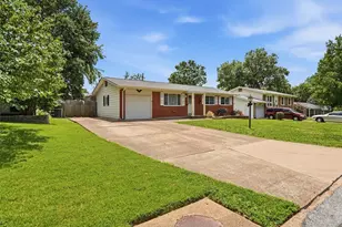 4514 Niagara Dr, Saint Louis, MO 63129 - Photo 3