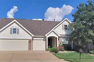 15234 Brightfield Manor Dr, Chesterfield, MO 63017 - Photo 1