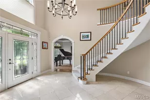 2900 Trafalgar Dr, Town and Country, MO 63131 - Photo 7