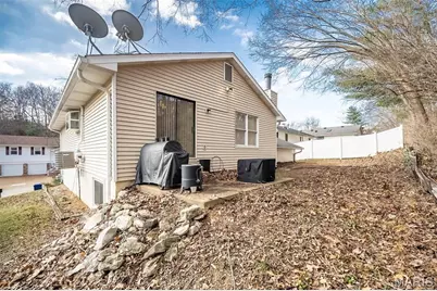 537 Treetop Village, Unincorporated, MO 63021 - Photo 31