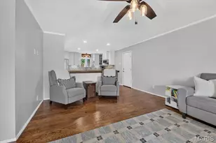 704 Clayworth Dr, Ballwin, MO 63011 - Photo 11
