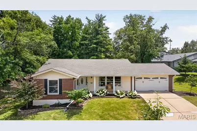 704 Clayworth Drive, Ballwin, MO 63011 - Photo 3
