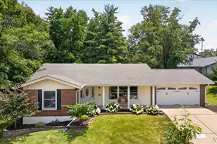 704 Clayworth Dr, Ballwin, MO 63011 - Photo 3