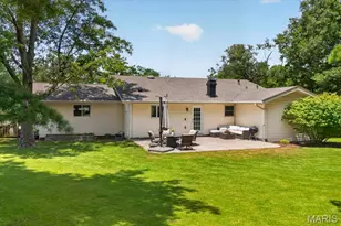 704 Clayworth Dr, Ballwin, MO 63011 - Photo 39