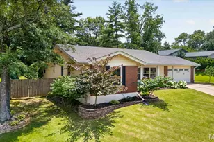 704 Clayworth Dr, Ballwin, MO 63011 - Photo 47