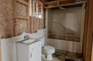 [Address not provided], Robertsville, MO 65066 - Photo 51