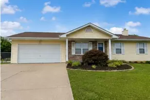 103 Castlewood Dr, Troy, MO 63379 - Photo 1