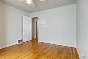 923 Tompkins St, Saint Charles, MO 63301 - Photo 9