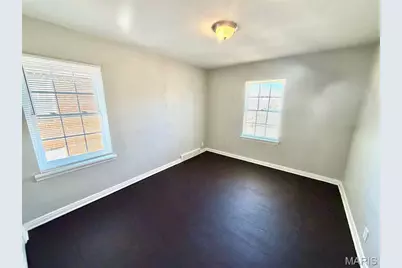 7307 Pasadena Boulevard, Pasadena Hills, MO 63121 - Photo 9