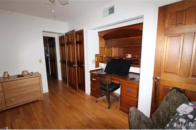 2830 Springridge Drive, Saint Louis, MO 63129 - Photo 25