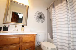 2830 Springridge Dr, Saint Louis, MO 63129 - Photo 17