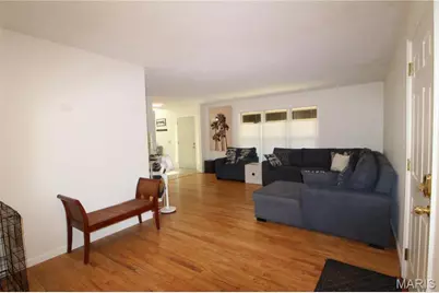 2830 Springridge Drive, Saint Louis, MO 63129 - Photo 5