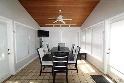 2830 Springridge Drive, Saint Louis, MO 63129 - Photo 9
