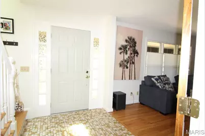 2830 Springridge Drive, Saint Louis, MO 63129 - Photo 3