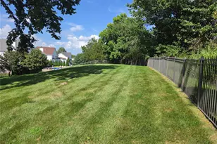 1671 Whispering Hollow Ct, Wildwood, MO 63038 - Photo 3