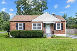 1150 S New Florissant Rd, Florissant, MO 63031 - Photo 1