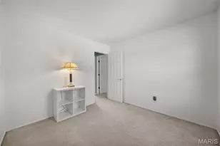 10300 Parkman Dr, Saint Louis, MO 63123 - Photo 23