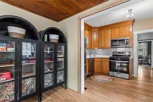 329 Stark Ct, Webster Groves, MO 63119 - Photo 27