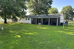 1786 Southridge Ln, Robertsville, MO 65066 - Photo 3
