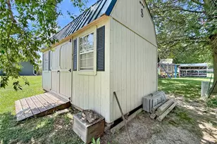 402 Harry St, Palmyra, MO 63461 - Photo 29