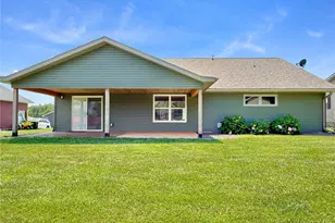 402 Harry St, Palmyra, MO 63461 - Photo 3