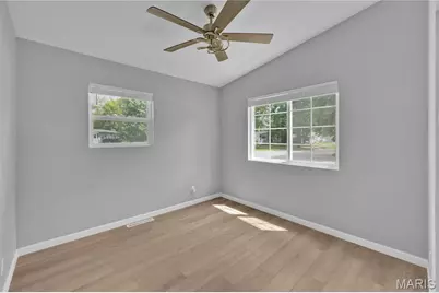 11209 Saint Shawn Lane, Saint Ann, MO 63074 - Photo 11