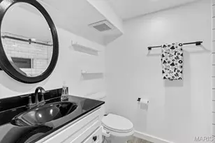 532 Golden Valley Dr, Saint Louis, MO 63129 - Photo 29